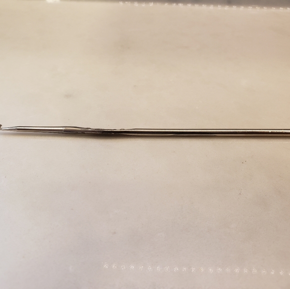 BOYE Vintage Metal Crochet Hook, made in USA - Size 2 - Picture 2 of 4